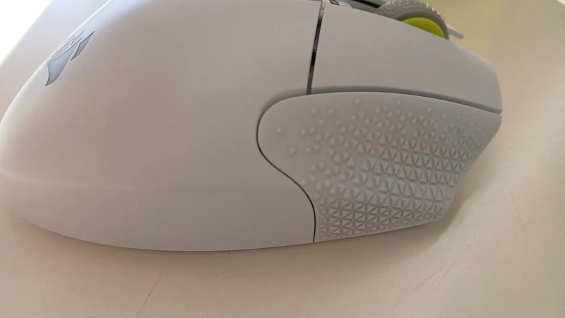 Souris de jeu CORSAIR SCIMITAR ELITE SANS FIL SE