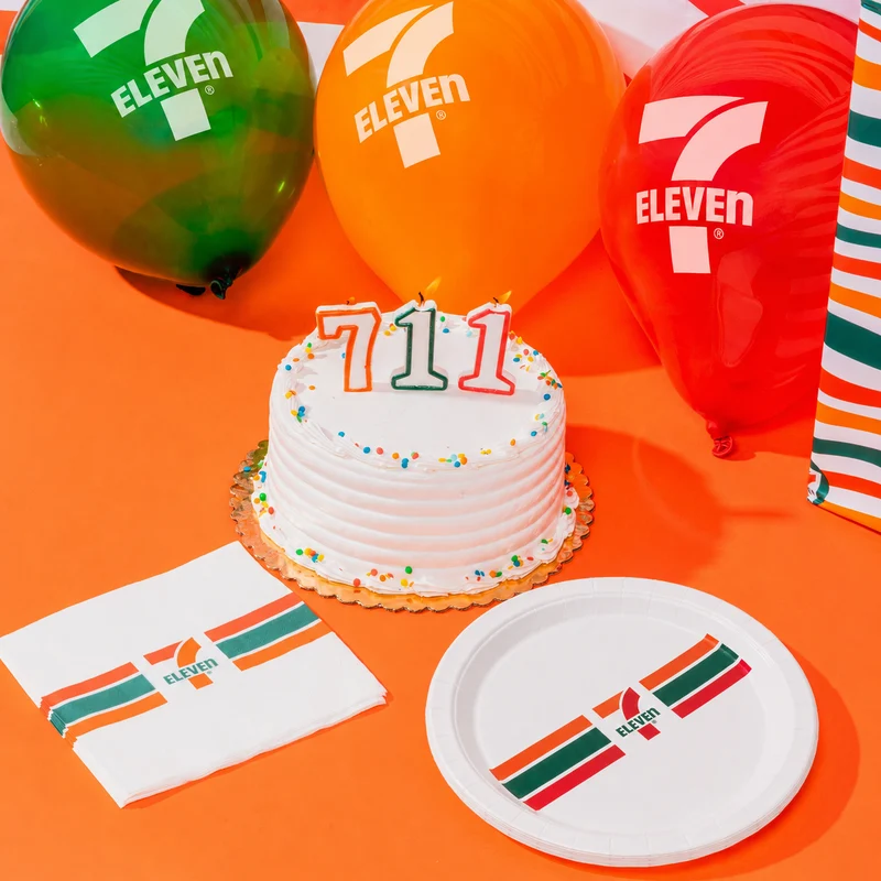 7-Eleven® 9" Party Plates (Set of 12)