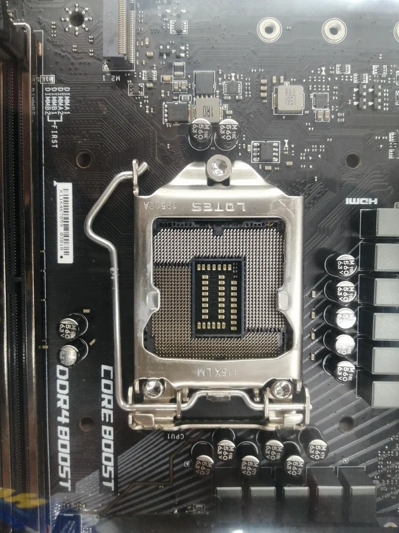 MSI Motherboard MPGZ390 GAMINGPRO CARBON