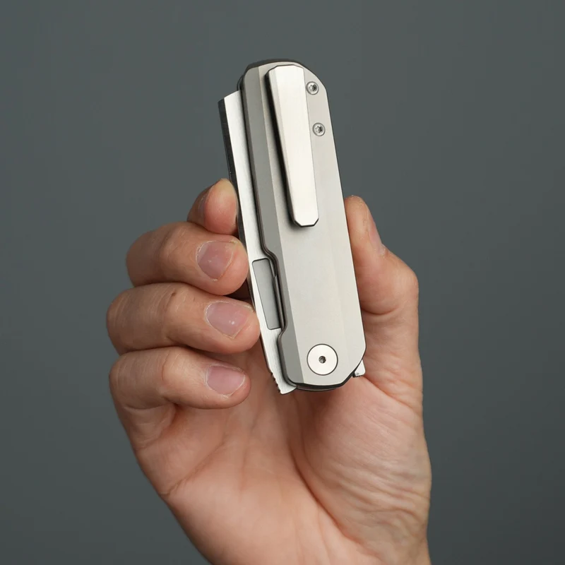 Vero Lynch Titanium Clip