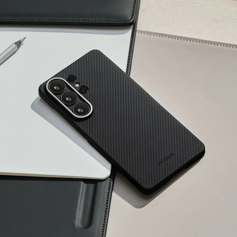 Edge Case for Samsung Galaxy S26 Series (Aaron Button)