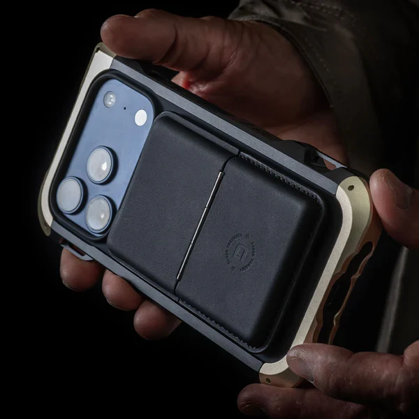 MagSafe Lite Wallet