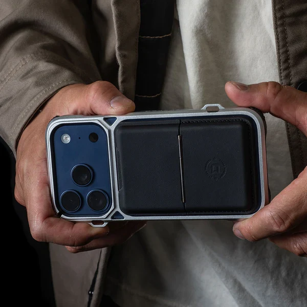MagSafe Lite Wallet