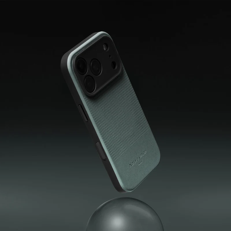 Active Case for iPhone 17