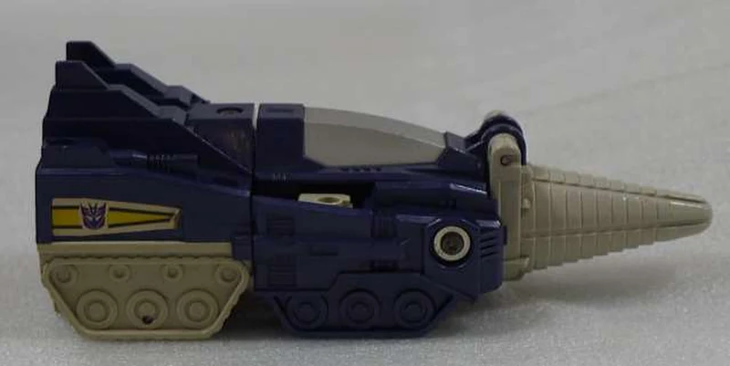 Figurine en vinyle souple de robot TAKARA avec corne de foreuse