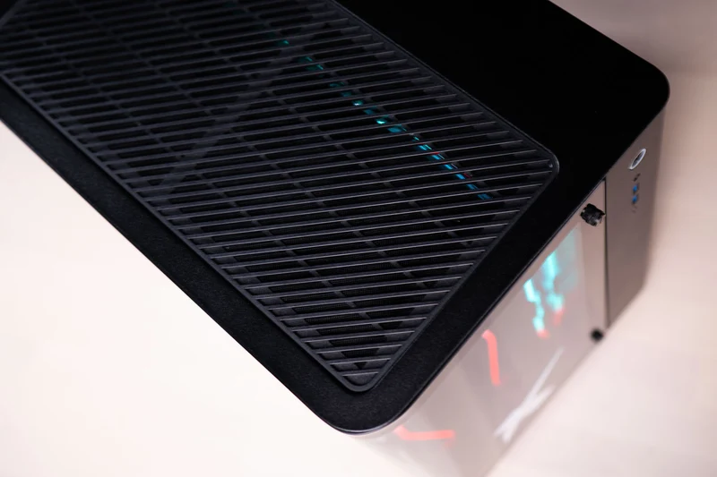 ONAMI CASE BLACK