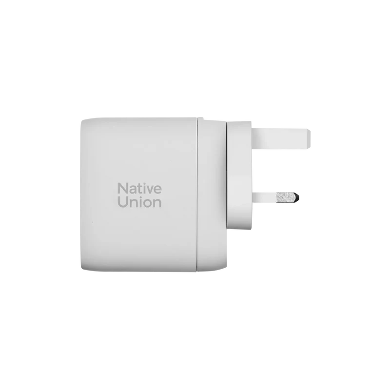 International Fast GaN Charger PD 67W (3 ports)