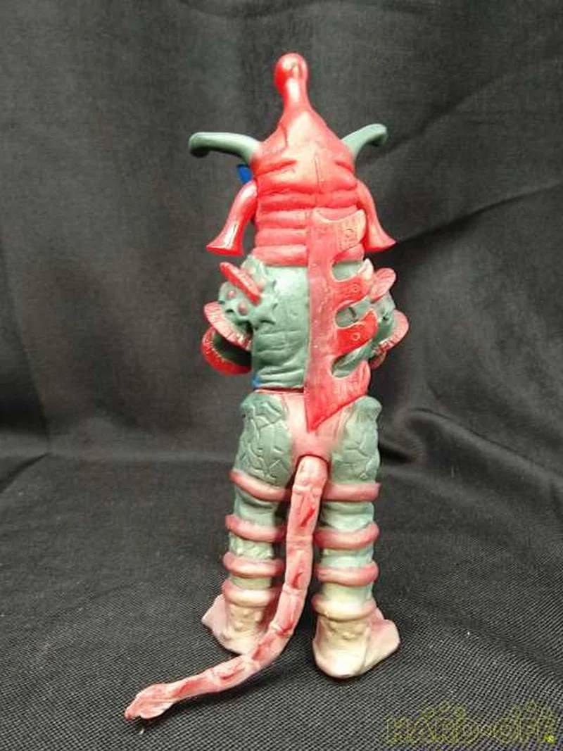 Figurine en vinyle souple CCP CCP1/6 Série Tokusatsu VOL.022 Hippolyte Alien de l'Enfer