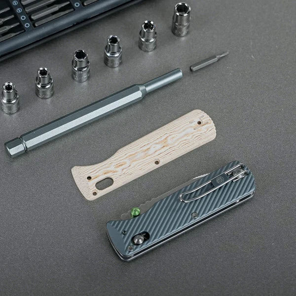 Vombat Handle Scales - Bamboo Micarta Sahara Drift