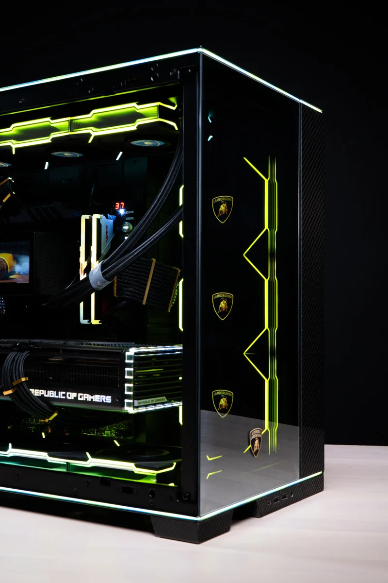 LIAN LI O11D EVO RGB LAMBORGHINI EDITION