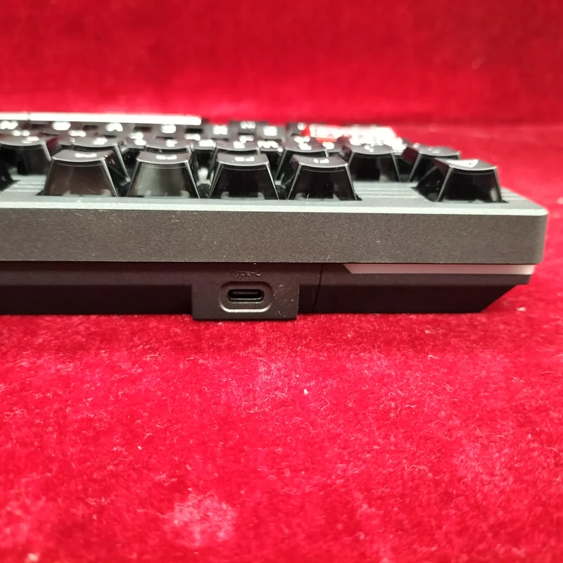 Clavier de jeu DAREU EK75RT