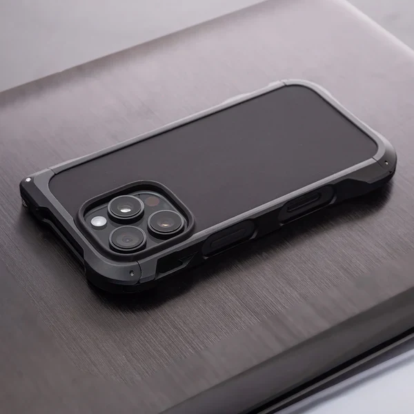 Dango Adapt Inner Case for iPhone 16 Series
