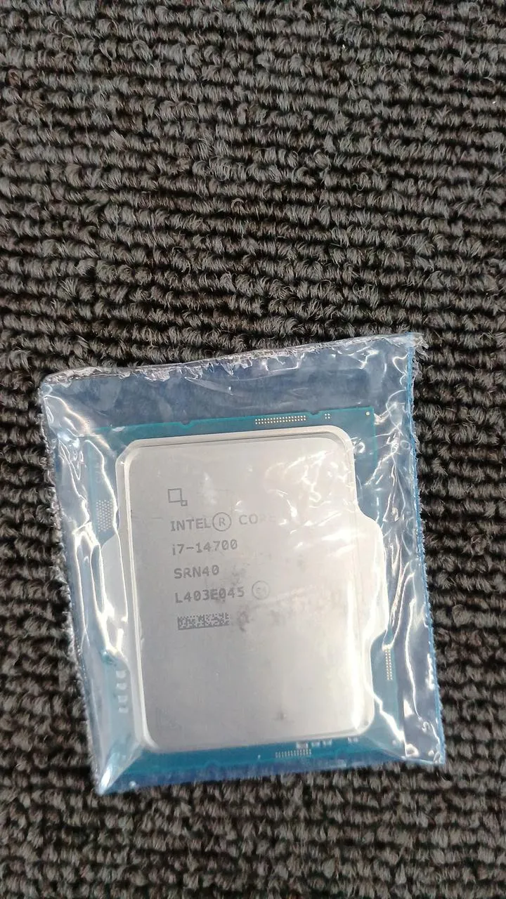 Intel Core i7-14700 CPU
