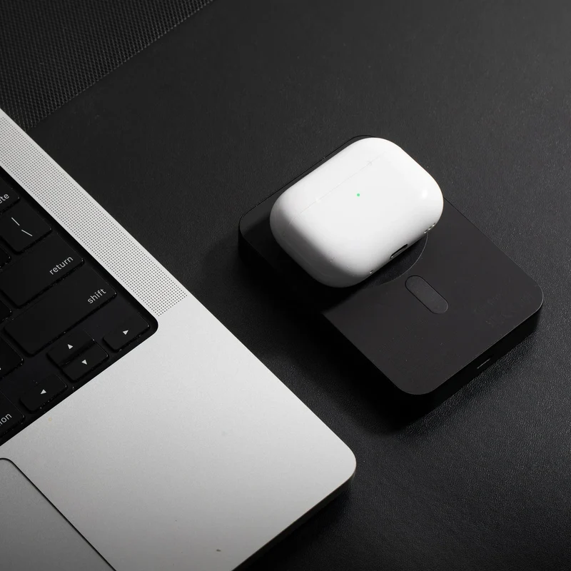 (Re)Classic Magnetic Power Bank 10000mAh - Qi2