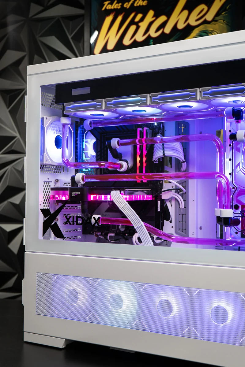X-10 CASE WHITE