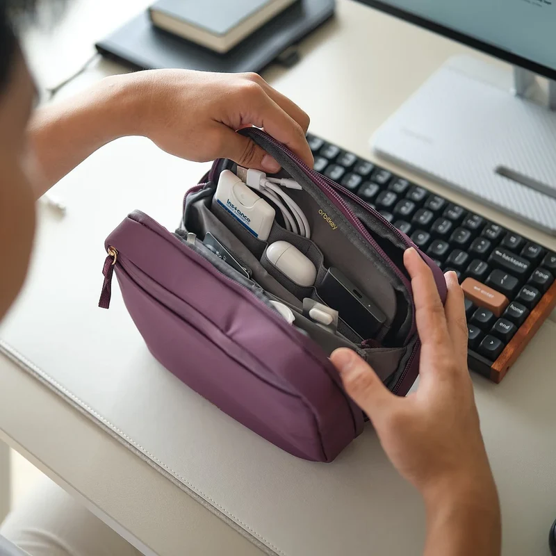 2-in-1 Tech Pouch