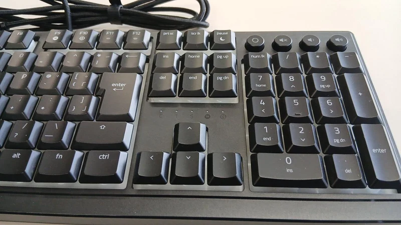 RAZER Gaming Keyboard RZ03-04461400-R3J1