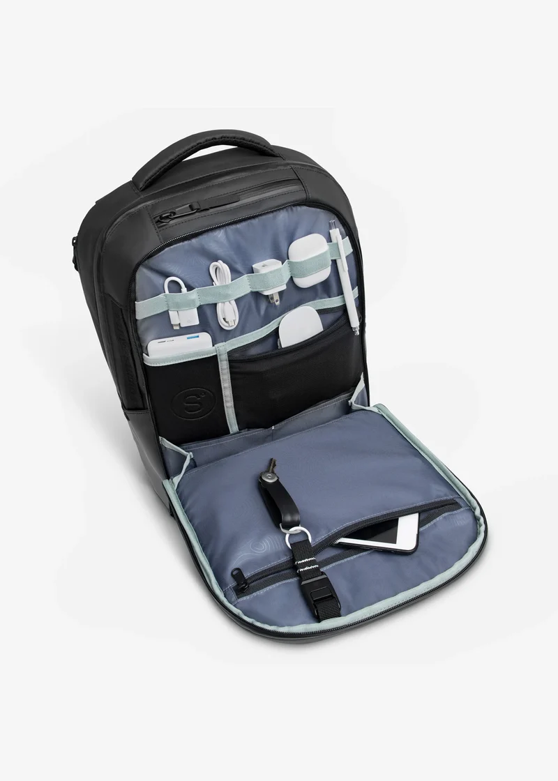 Travel Backpack 35L (Display Unit)