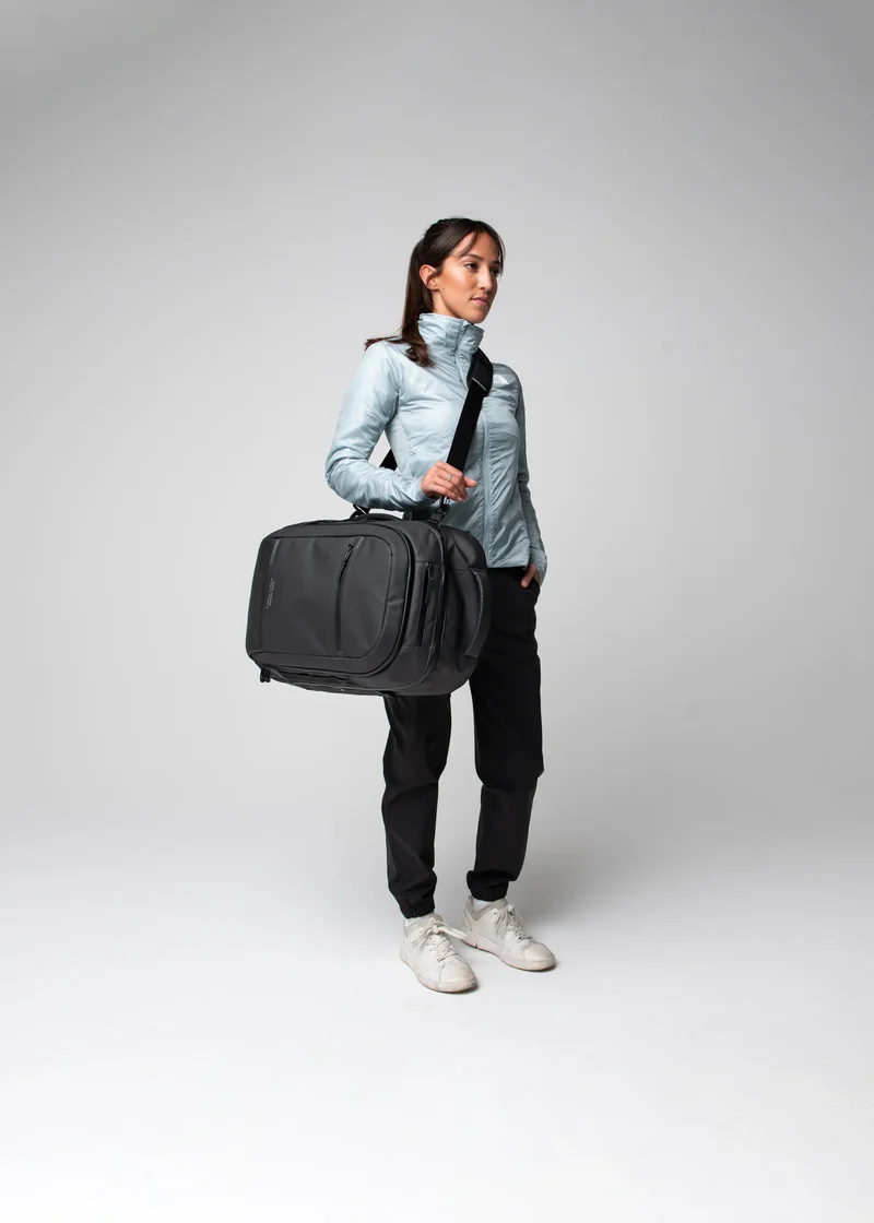 Travel Backpack 35L (Display Unit)