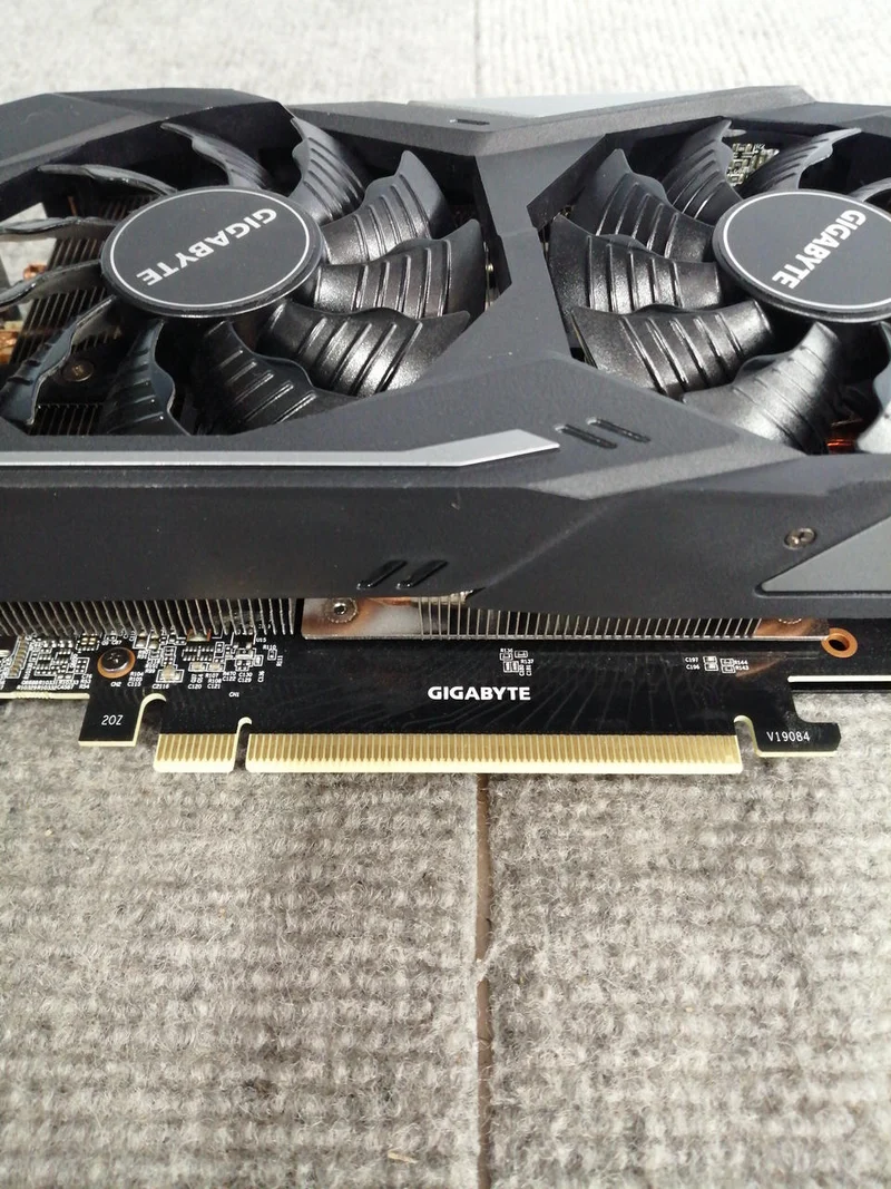 Carte graphique GIGABYTE RTX2070SUPER