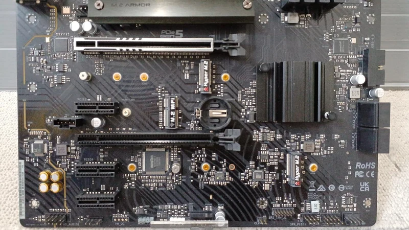 Carte mère ASROCK H670 PG RIPTIDE