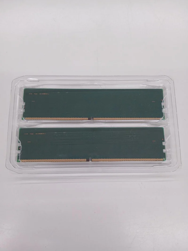 Mémoire SAMSUNG DDR5 16 Go × 2 M323R2GA3EB0-CWM0L