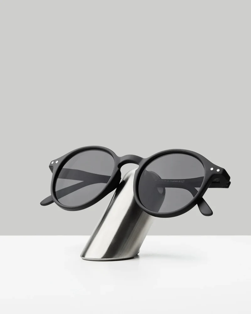 Eyewear Stand