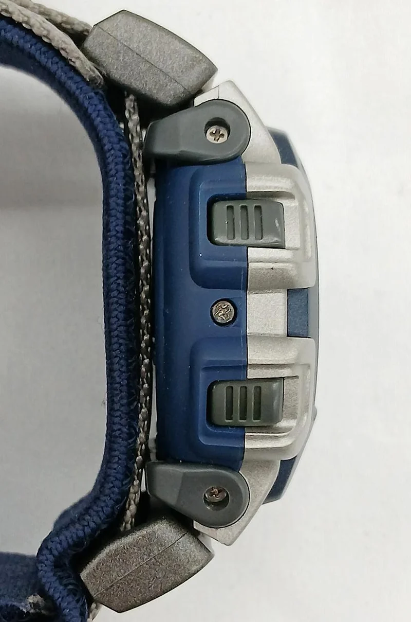 CASIO G-SHOCK DW-004