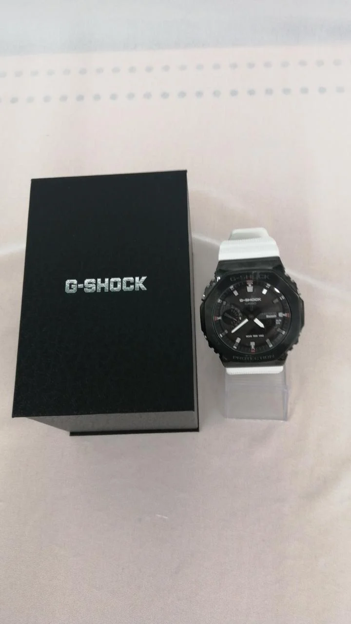 CASIO G-SHOCK GBM-2100
