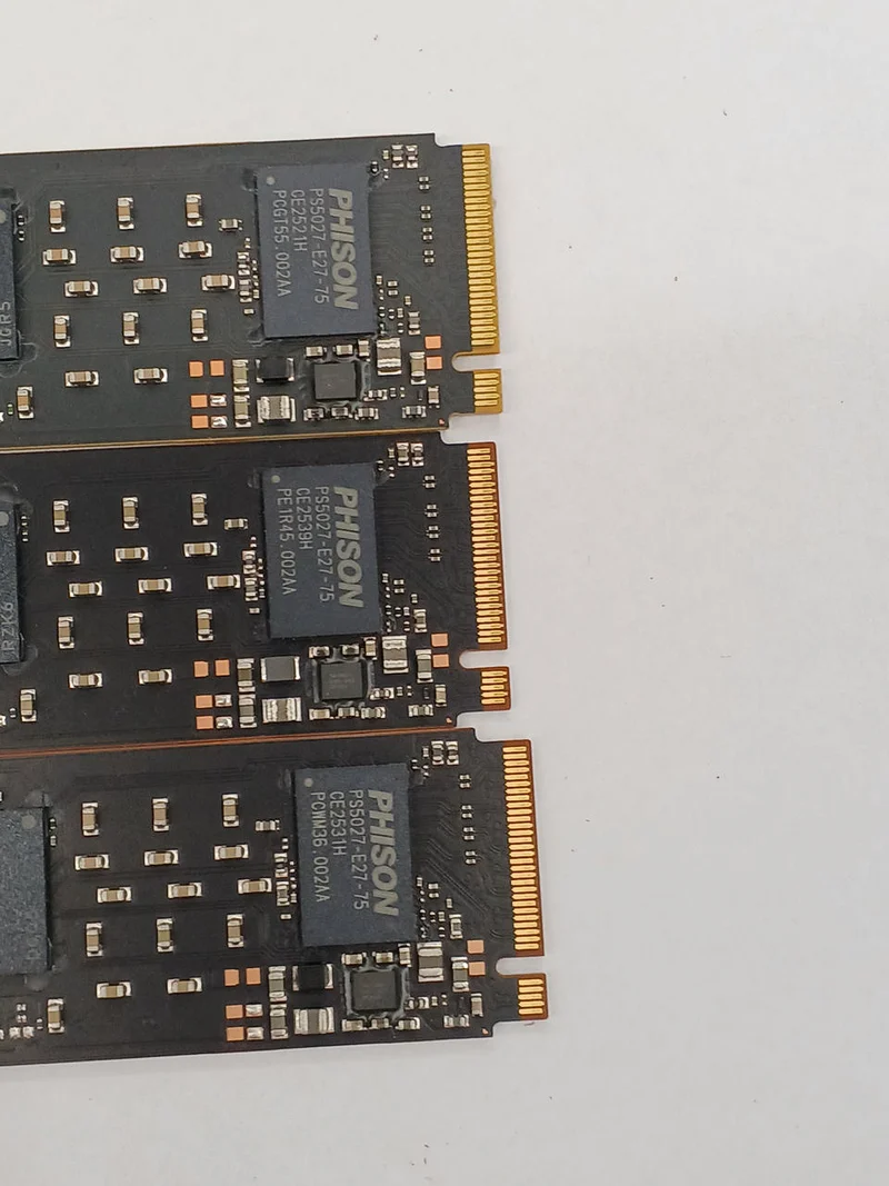 Ensemble de 3 disques SSD M.2 NVMe 2280 512 Go (PCIE GEN4) MICRON