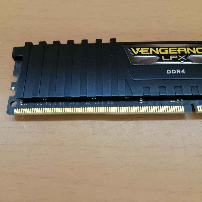 CORSAIR Memory (2 8GB sticks) CMK16GX4M2A2666C16