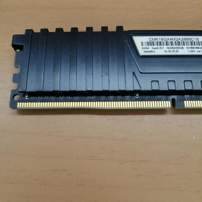 CORSAIR Memory (2 8GB sticks) CMK16GX4M2A2666C16