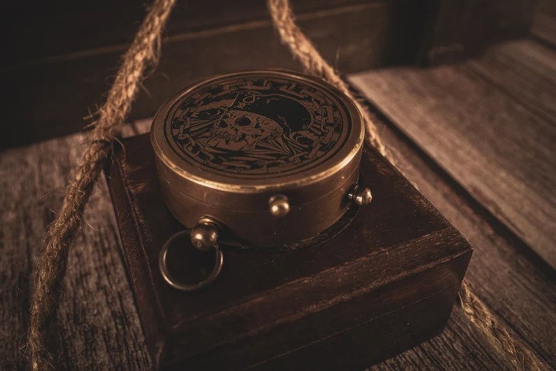 Wave Compass | Engraved Brass