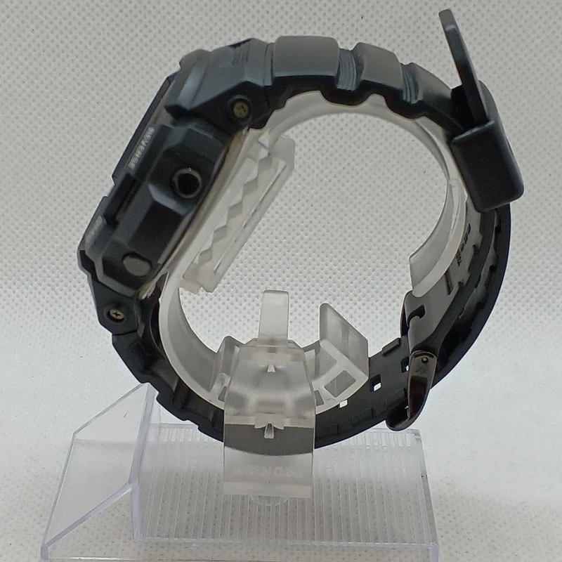 CASIO G-SHOCK AWG-M100BW AWG-M100BW