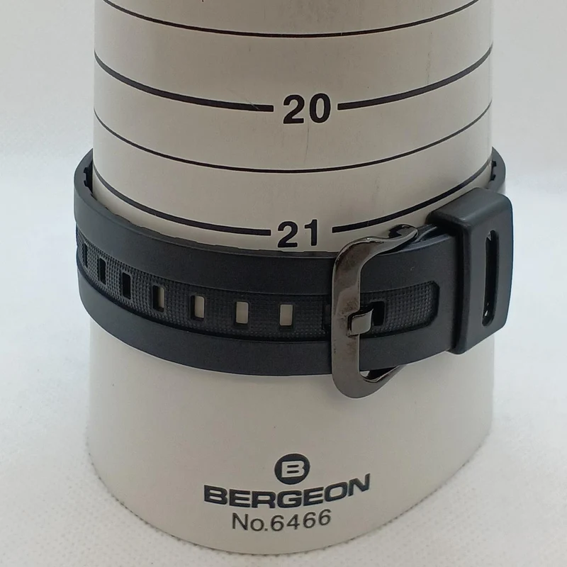 CASIO G-SHOCK AWG-M100BW AWG-M100BW