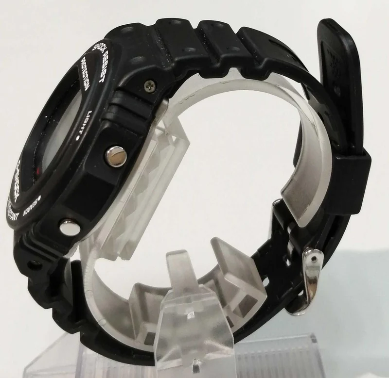 CASIO G-SHOCK Radio Solaire GWX-5700CS
