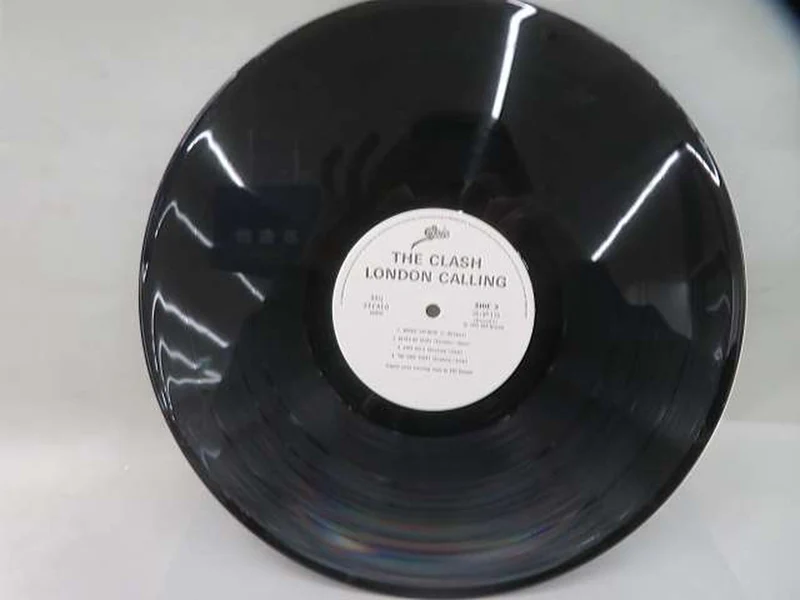 SONY Western Music LONDON CALLING 35·3P-175~6