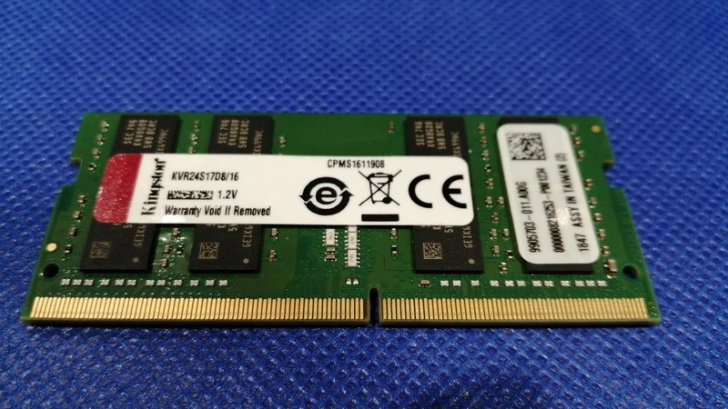 KINGSTON DDR4 Memory KVR26S19D8/16
