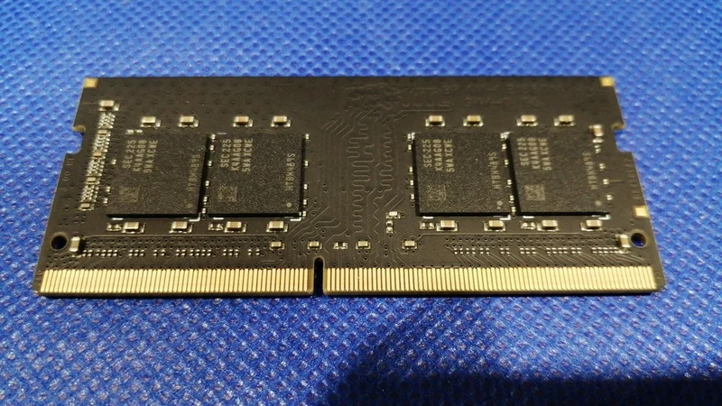 SP Laptop Memory SP016GBSFU320F02