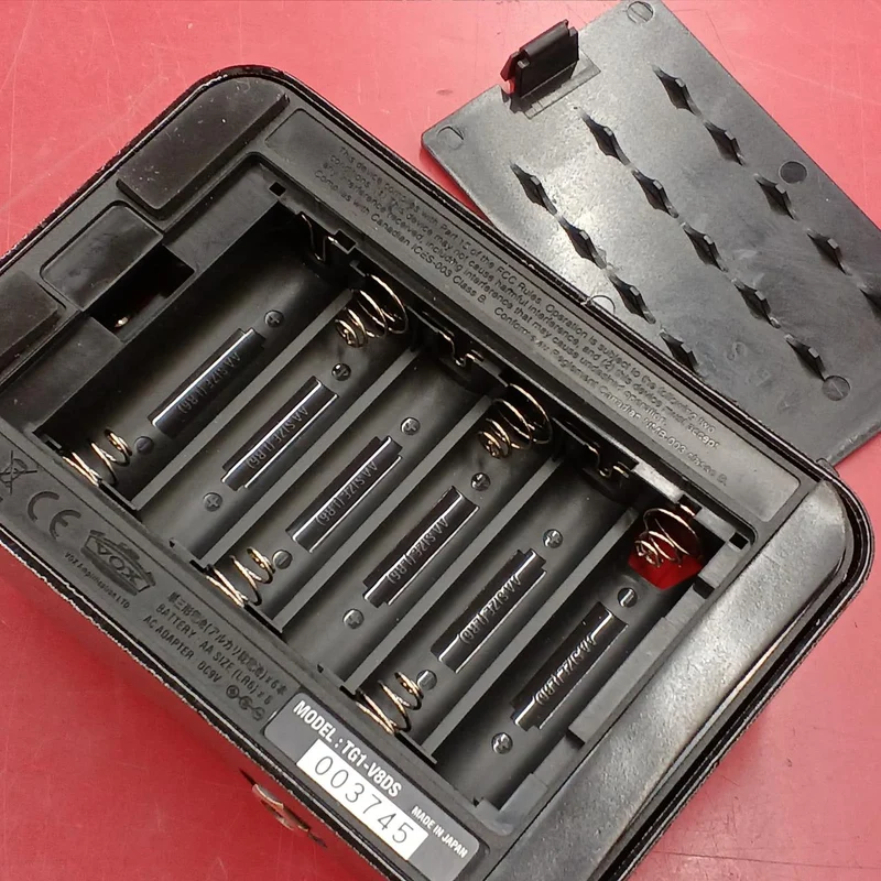 Distorsion VOX TG1-V8DS