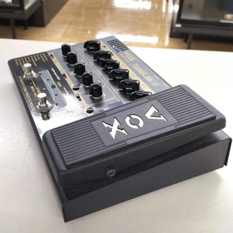 VOX Multi-Effects Pedal TONELAB ST