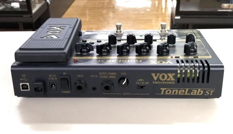 VOX Multi-Effects Pedal TONELAB ST