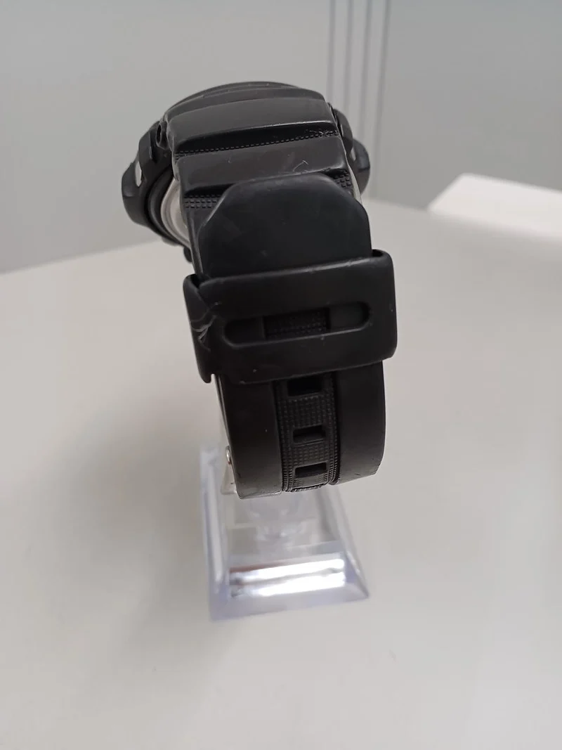 CASIO G-SHOCK AWG-M100