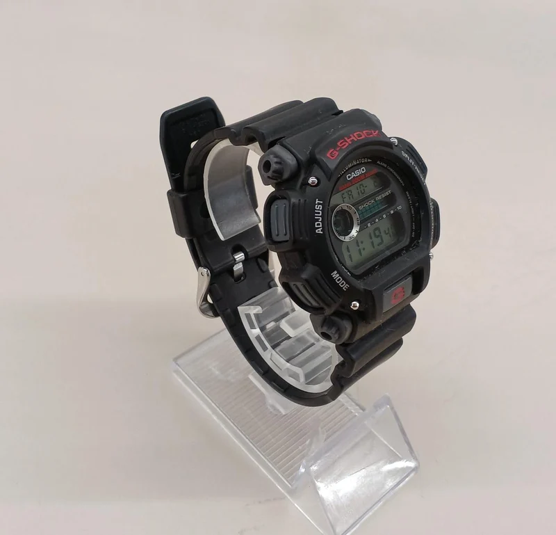 CASIO G-SHOCK DW-9052