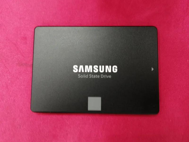 SSD SAMSUNG 860 EVO 1 To