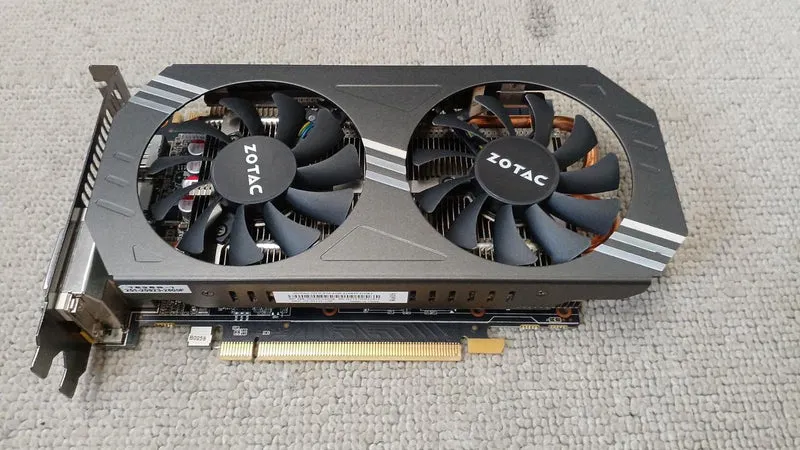 Carte graphique ZOTAC : GTX 970 4 Go