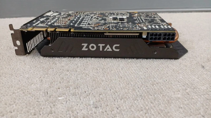 Carte graphique ZOTAC : GTX 970 4 Go