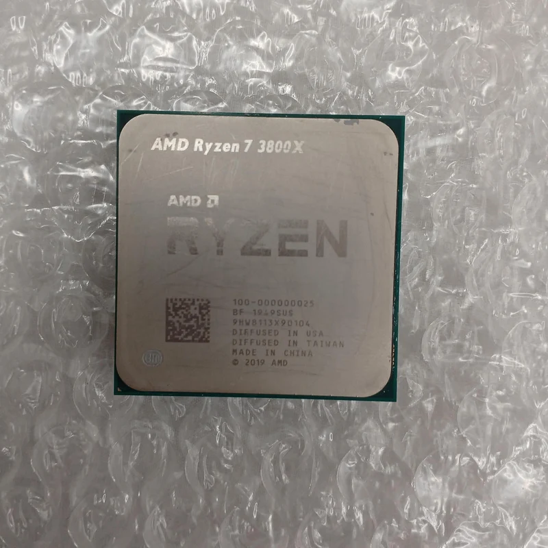 Processeur AMD Ryzen 7 3800X