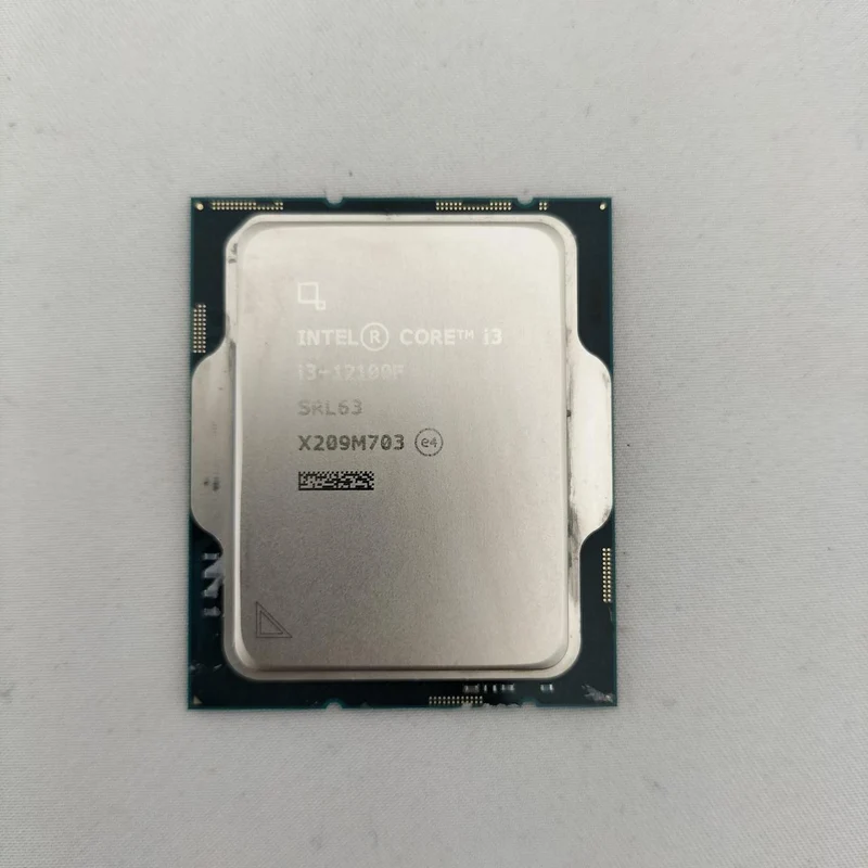 Processeur Intel Core i3-12100F