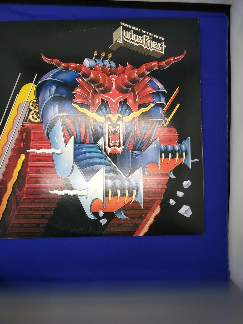 SONY Western Music JUDAS PRIEST - DÉFENSEURS DE TH